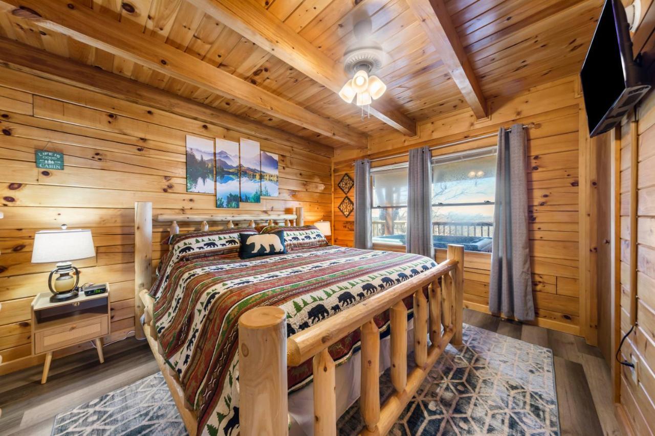 Serenity, A Rustic Log Cabin Retreat Sevierville Exteriér fotografie